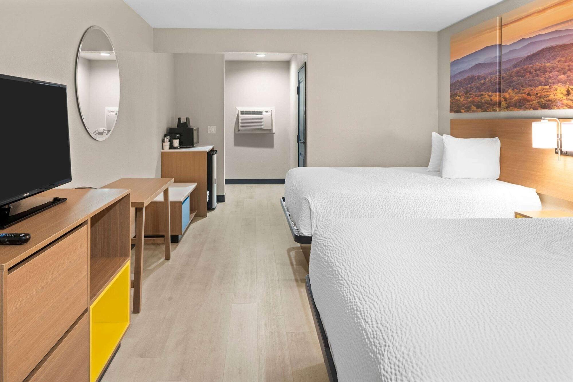 Days Inn By Wyndham San Diego-East/El Cajon Extérieur photo