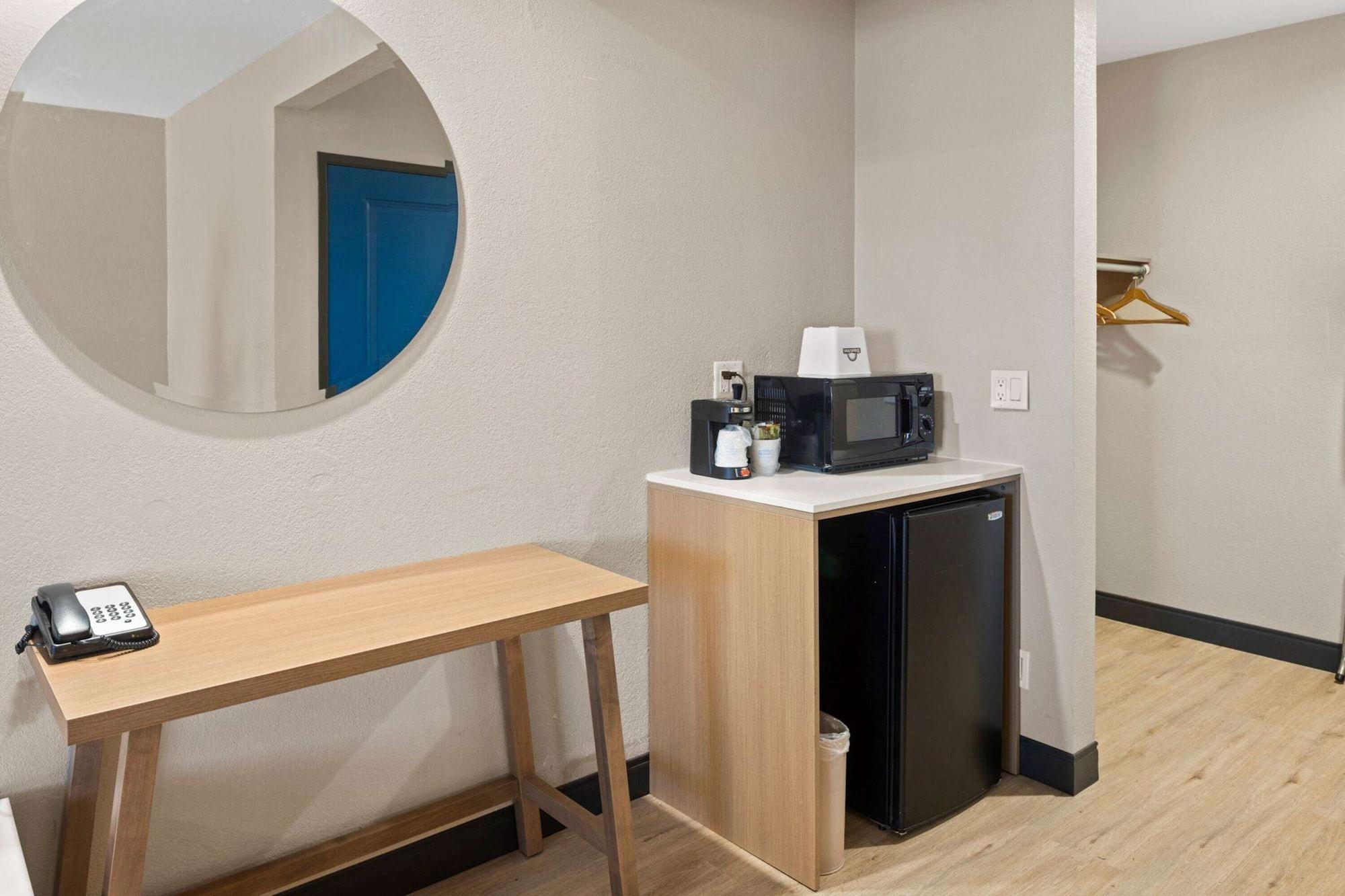 Days Inn By Wyndham San Diego-East/El Cajon Extérieur photo